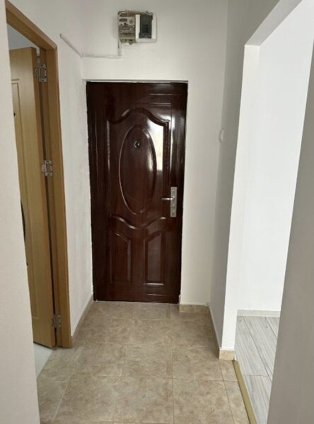 Piata Delfinului MegaMall,